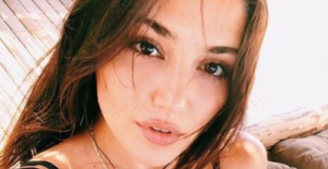 Hande Erçel'den günbatımı pozu