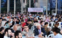 İstanbul'daki Berberler ve Kadın Kuaförleri iftarda Bir Araya Geldi