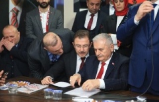 Binali Yıldırım'dan EYT müjdesi