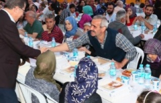 Çırçır Mahallesindeki açık hava iftarına büyük...