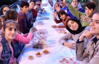 İftar Sofrası Kadırga Parkı’nda Kuruldu…