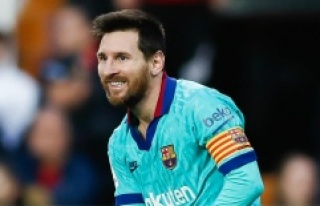 Manchester City'den Lionel Messi'ye rekor...